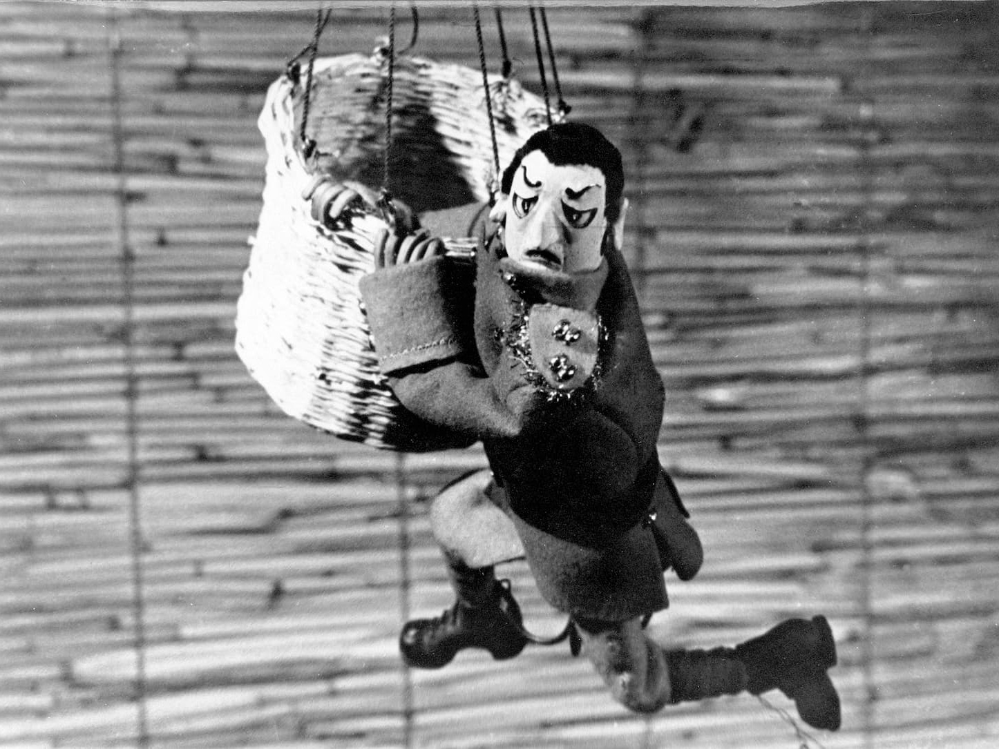 Prizor iz animiranega filma Vitez in koš iz leta 1952